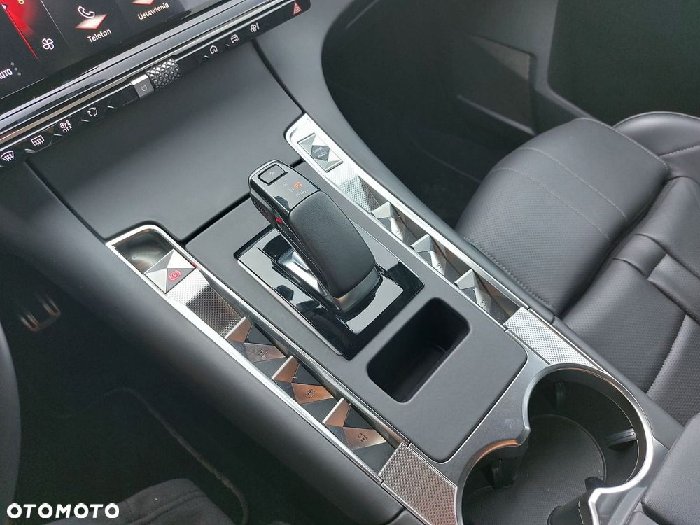 DS Automobiles DS 7 Crossback - 19