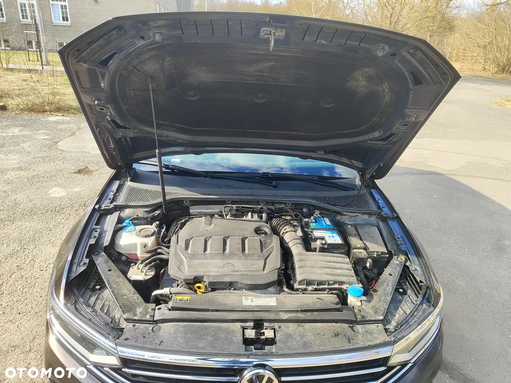 Volkswagen Passat 2.0 TDI EVO Business - 4