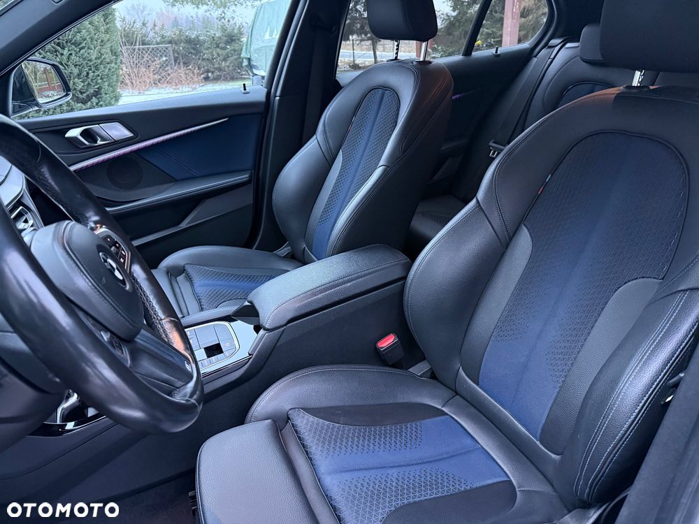 BMW Seria 1 118i M Sport - 15