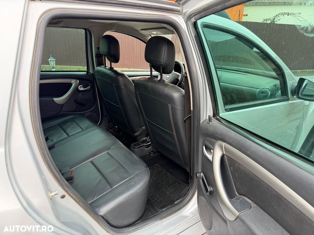 Dacia Duster dCi 110 FAP 4x4 Laureate - 13