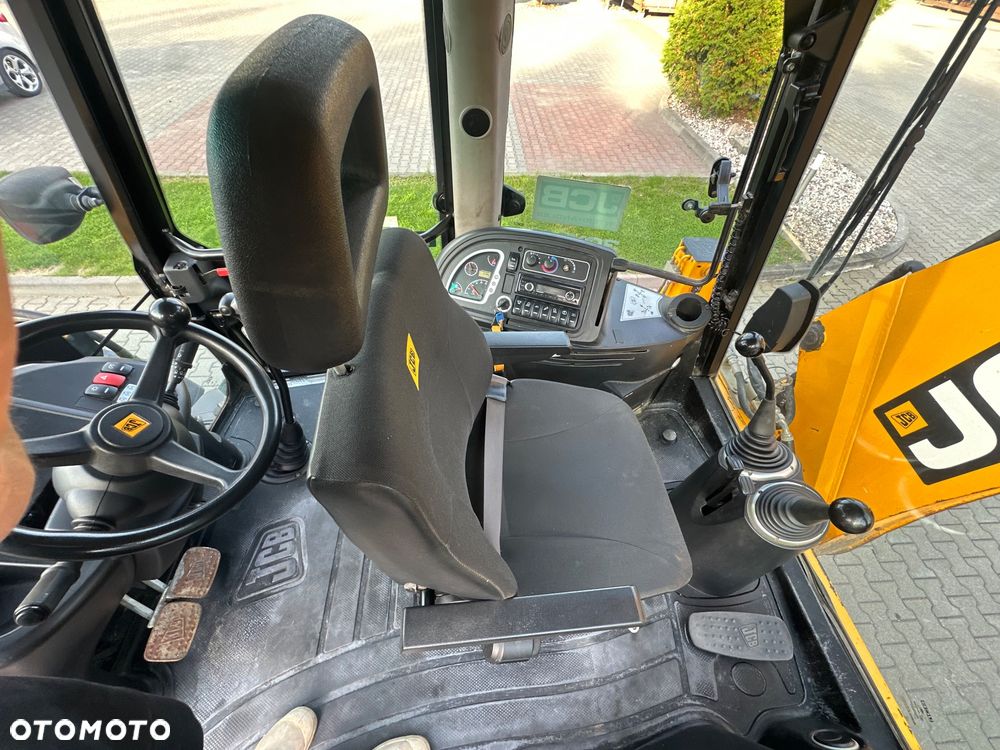 JCB 3CX Sitemaster Plus 92hp manual - 19