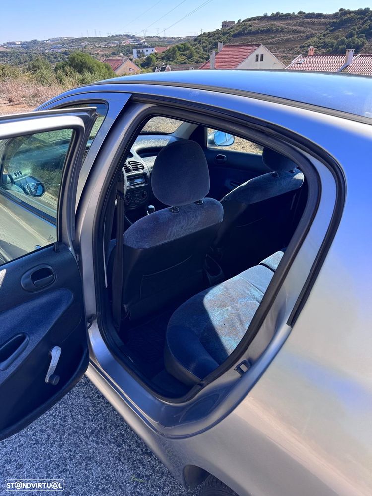Peugeot 206 1.1 XT - 6