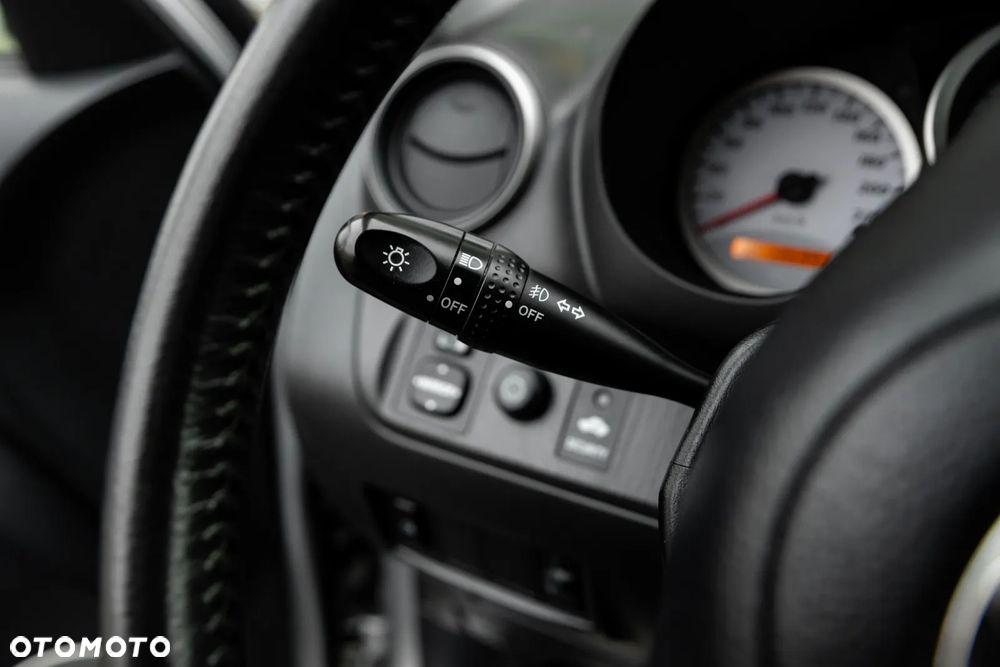 Toyota RAV4 2.0 VVT-i 4x4 - 28