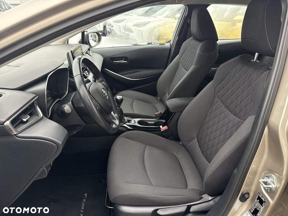 Toyota Corolla 1.5 Comfort - 13