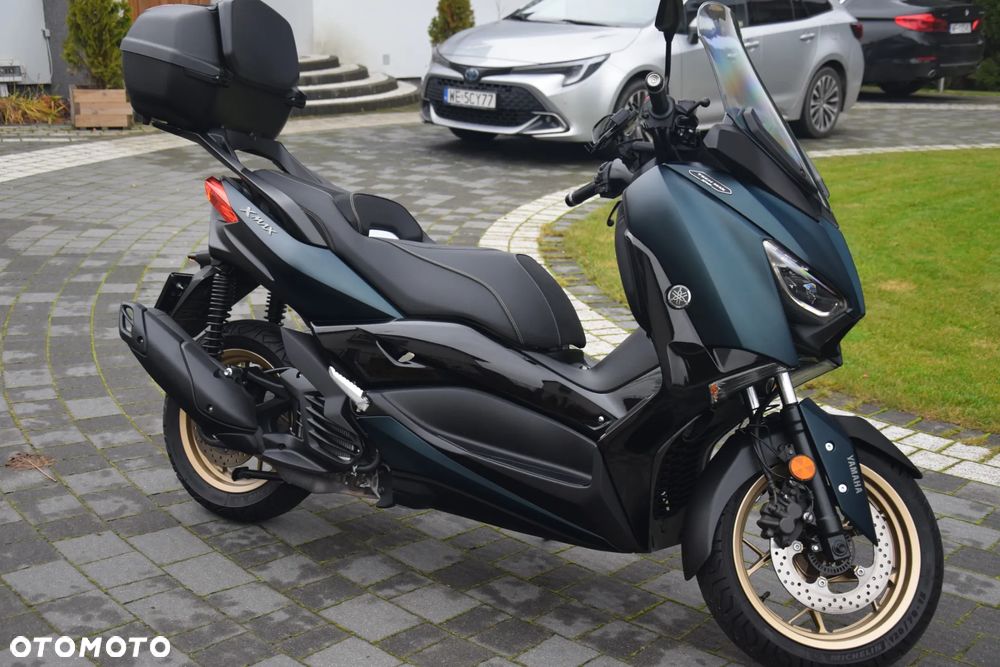 Yamaha X-max - 17