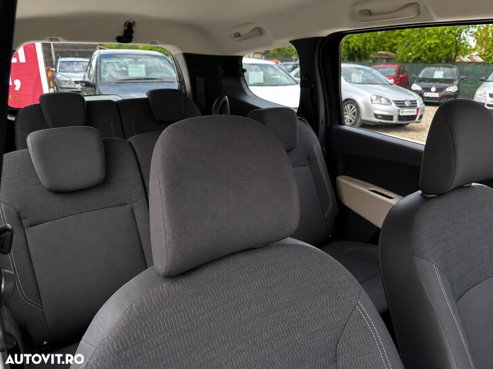 Dacia Lodgy dCi 110 Prestige - 9