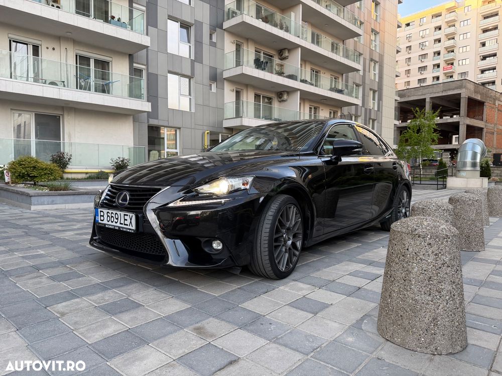 Lexus Seria IS 300h Aut. Business - 2