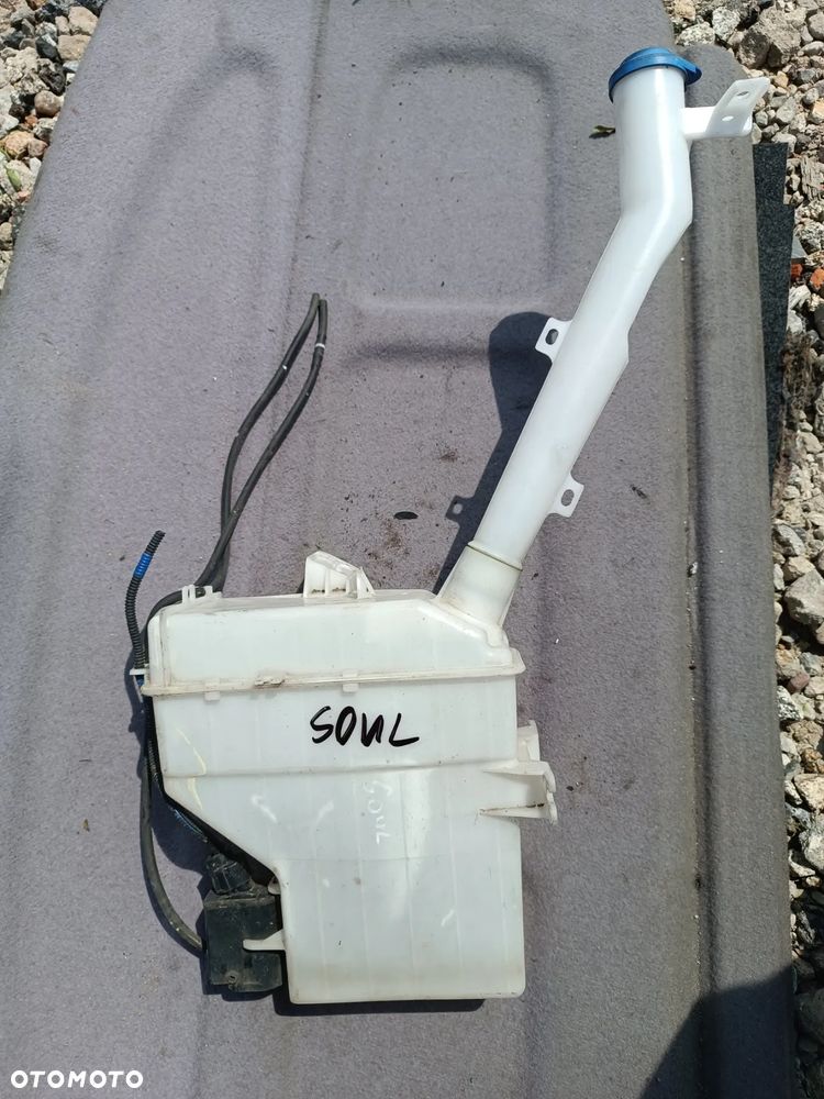 ZBIORNIK ZBIORNICZEK 98610-2K000 KIA SOUL - 1