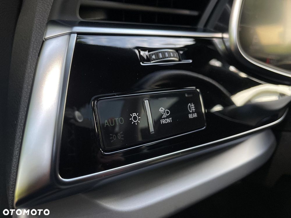 Audi Q8 - 28