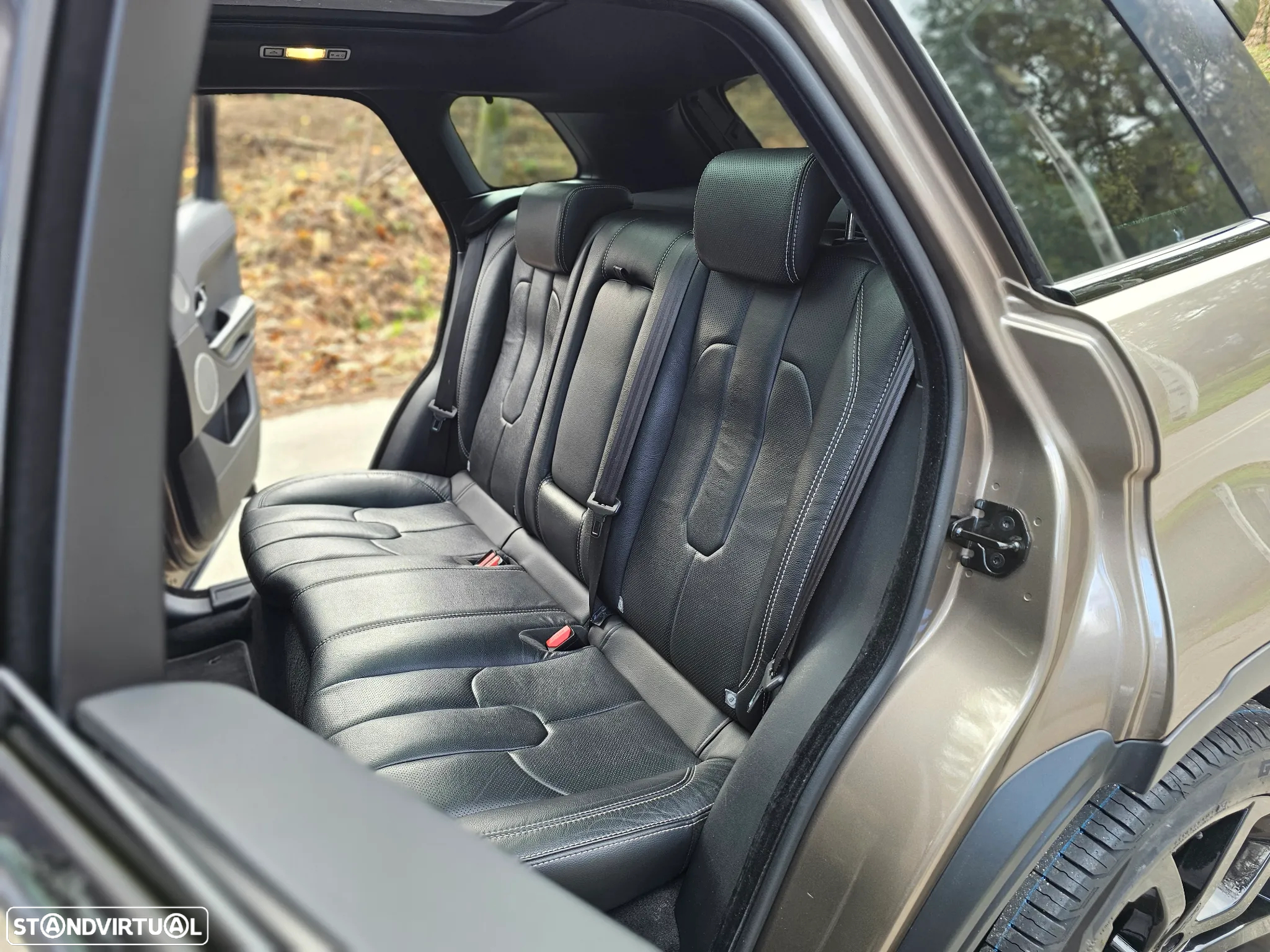Land Rover Range Rover Evoque 2.2 DW12C Prestige - 16