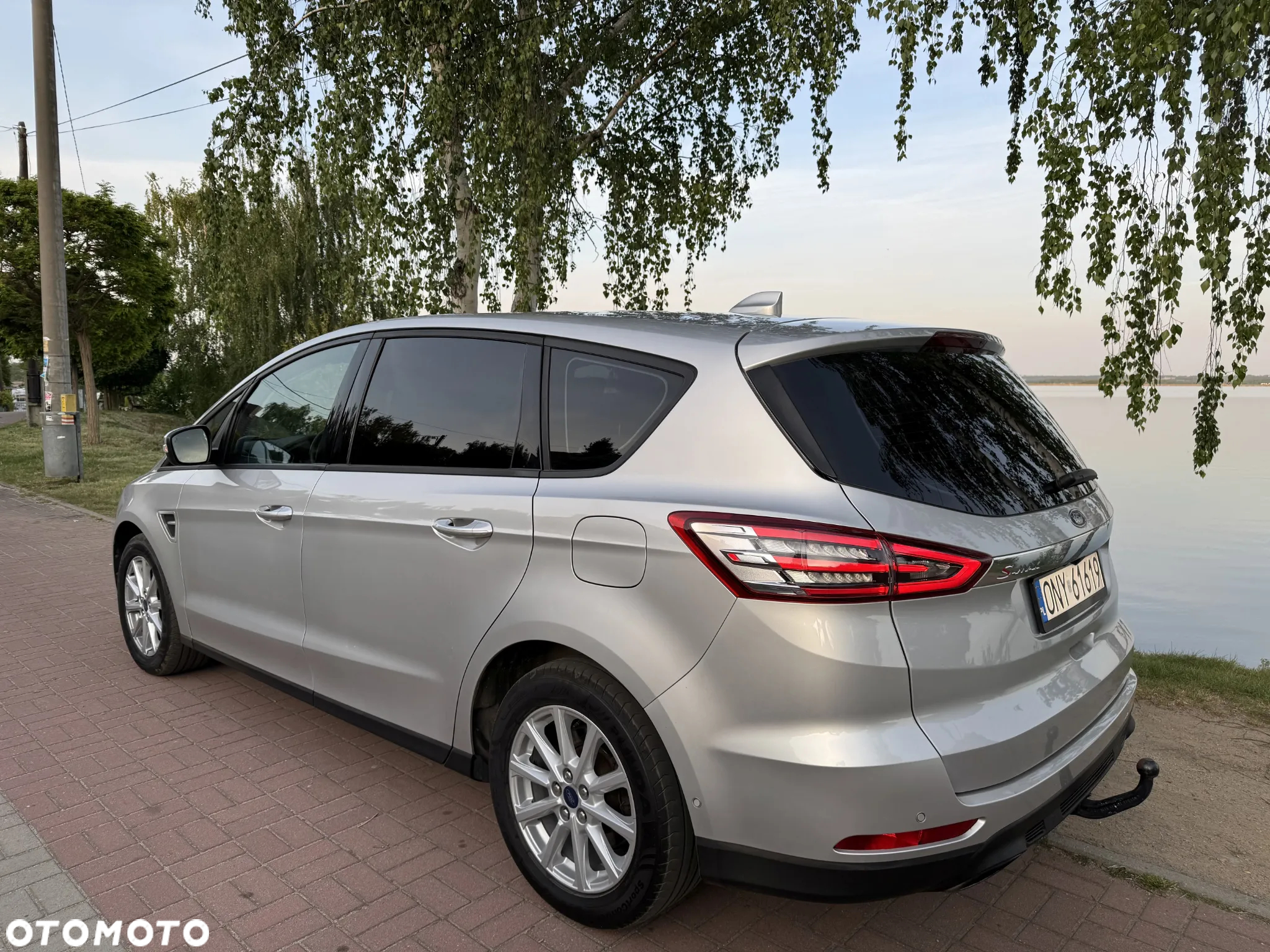 Ford S-Max 2.0 EcoBlue Titanium - 3