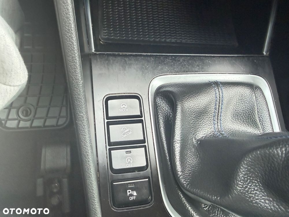 Hyundai Tucson blue 1.6 GDi 2WD Navi - 22