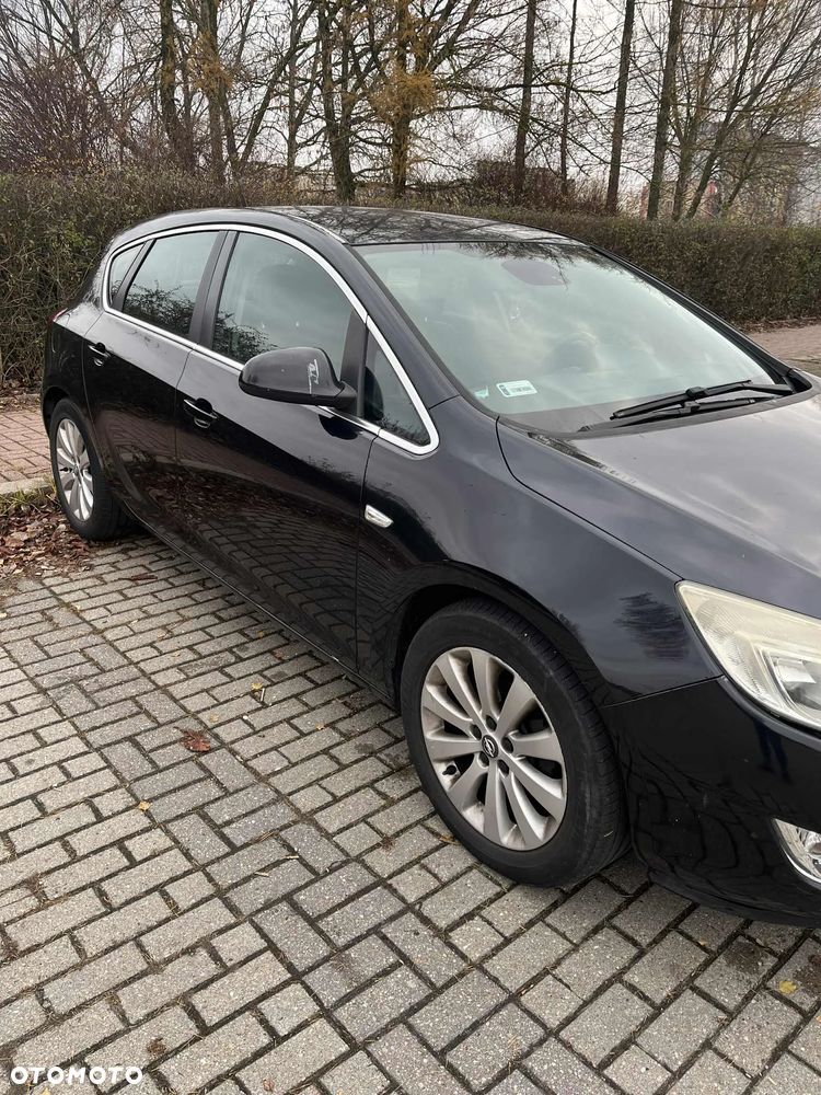 Opel Astra 1.4 Turbo Cosmo - 5