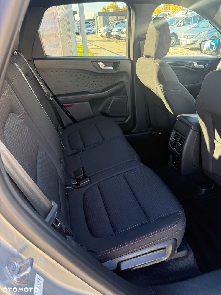 Ford Kuga 2.0 TDCi 2x4 ST-Line - 13