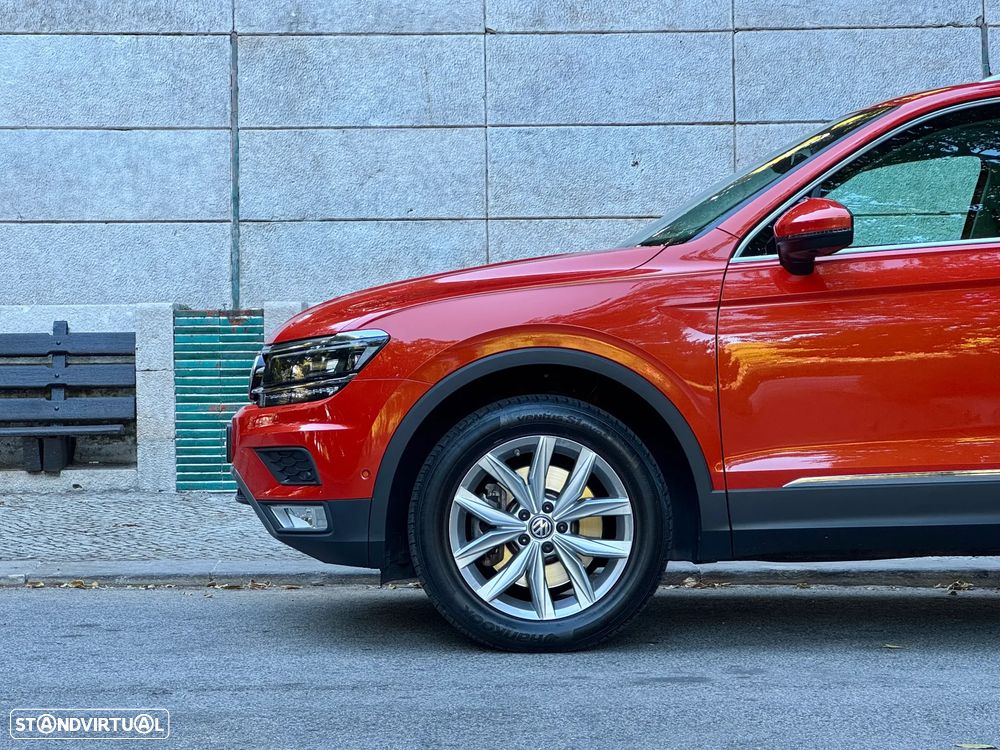 VW Tiguan 2.0 TDI Highline DSG 4Motion - 23