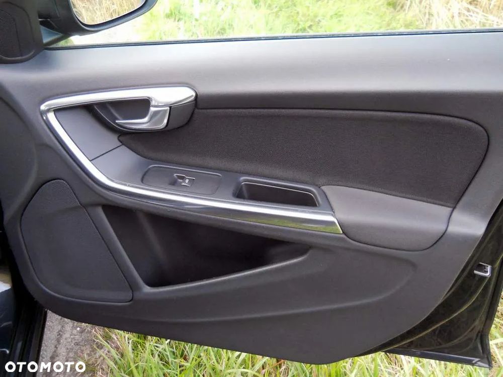 Volvo S60 ver-d2-kinetic - 21