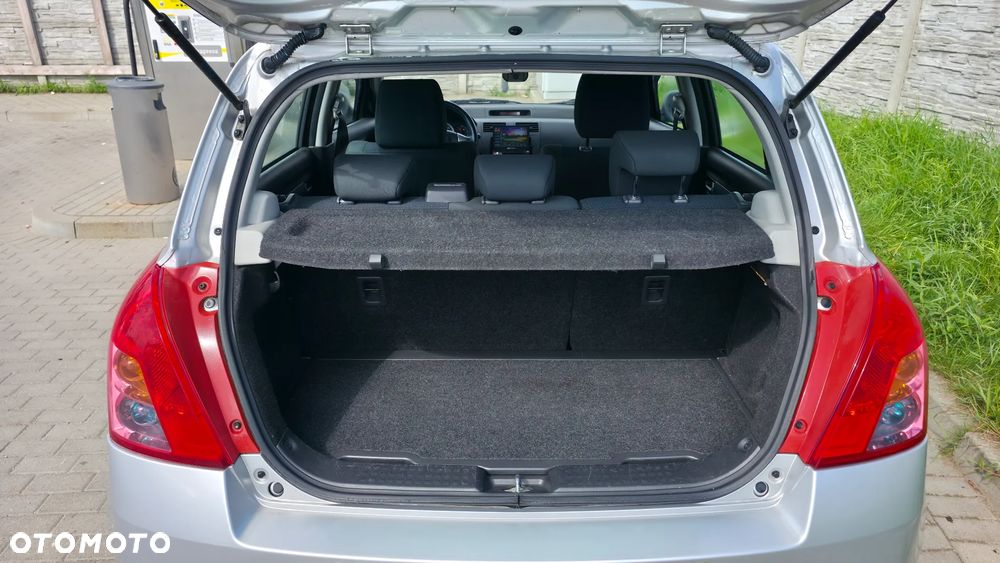 Suzuki Swift - 10