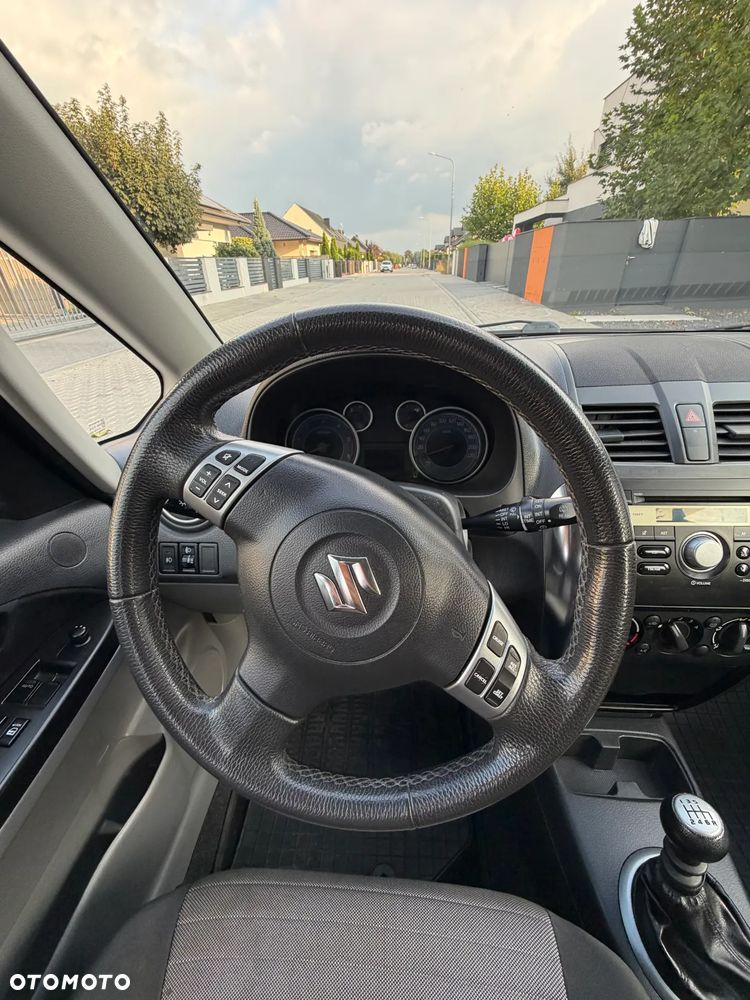 Suzuki SX4 2.0 DDiS 4x4 Comfort - 9