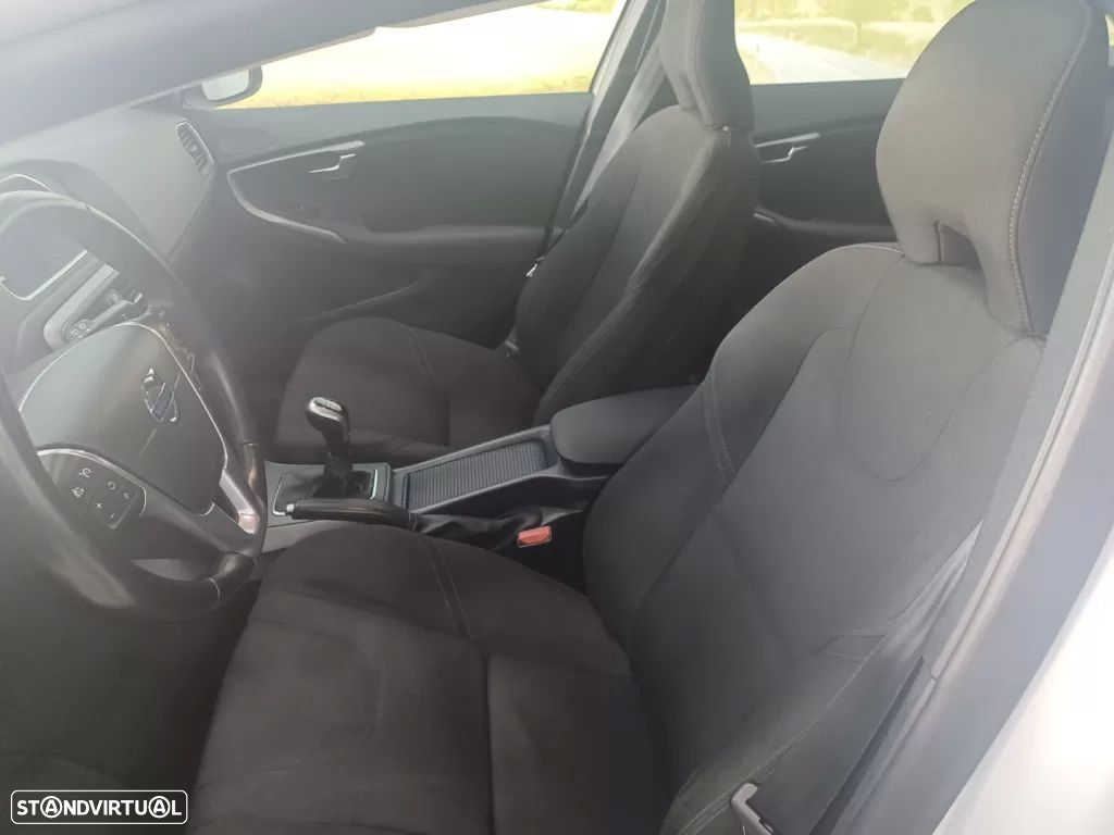 Volvo V40 Cross Country 2.0 D2 Kinetic - 12