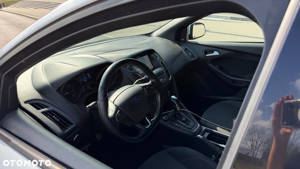 Ford Focus 2.0 TDCi ST PowerShift - 5