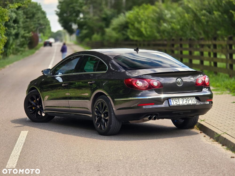Volkswagen Passat CC 2.0 TDI DSG Individual - 4