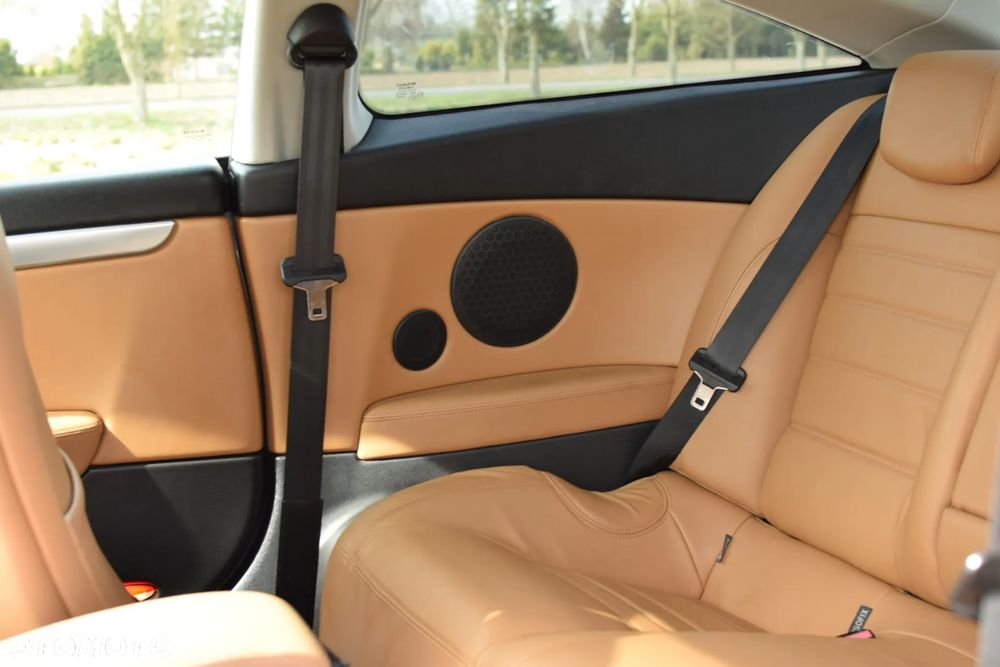 Renault Laguna 2.0T GT - 16