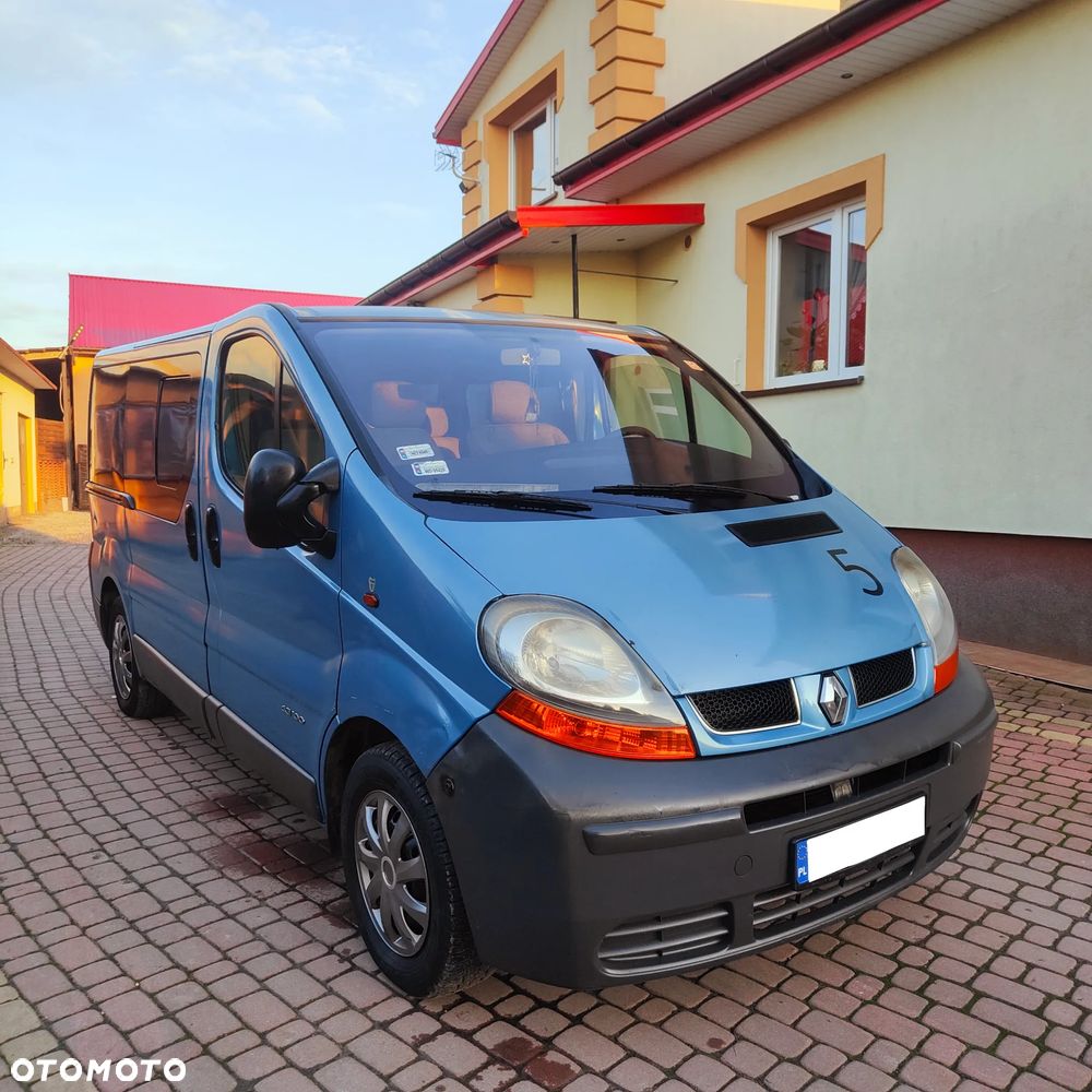 Renault Trafic Passenger - 3