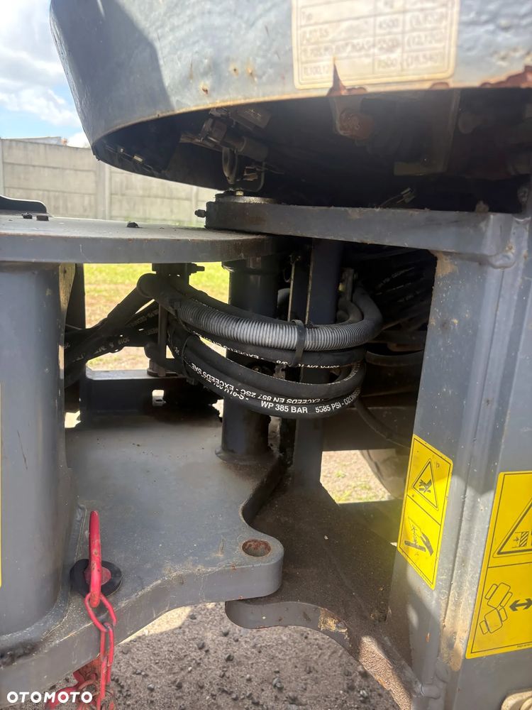 Terex TL80 - 9