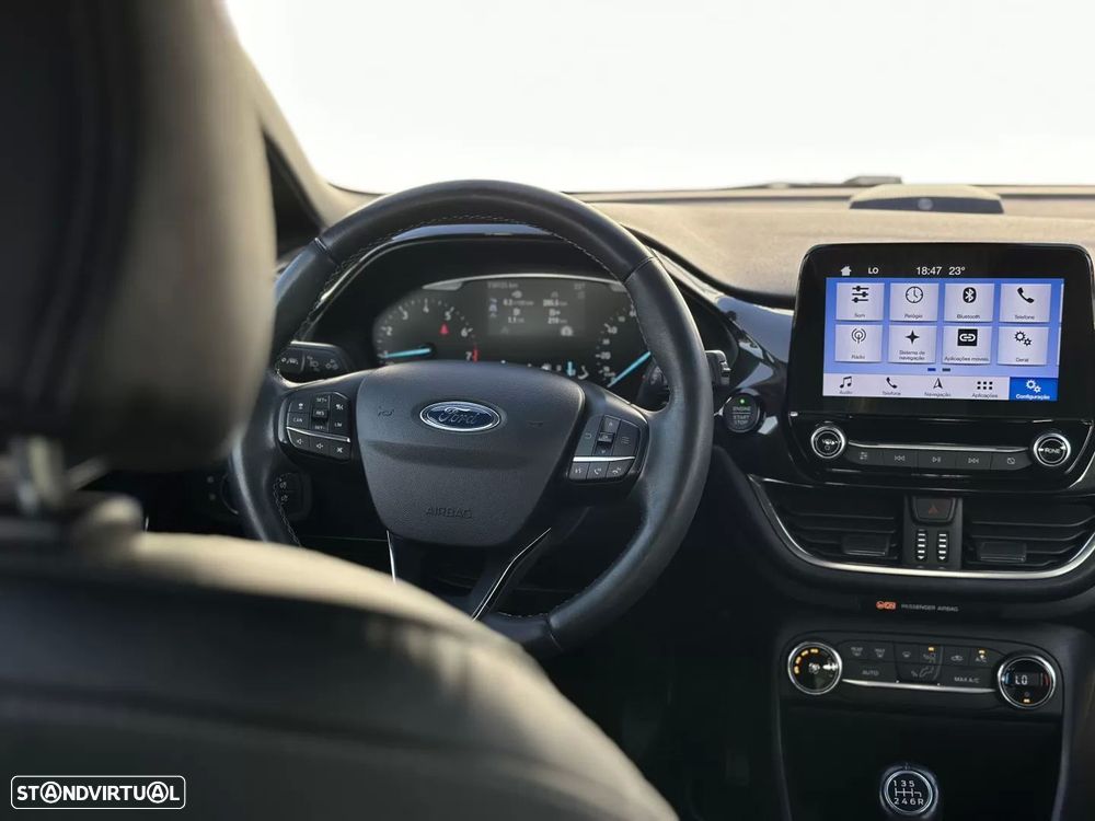 Ford Fiesta 1.0 EcoBoost Active+ - 28