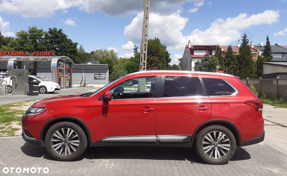 Mitsubishi Outlander 2.0 Intense 4WD CVT - 2