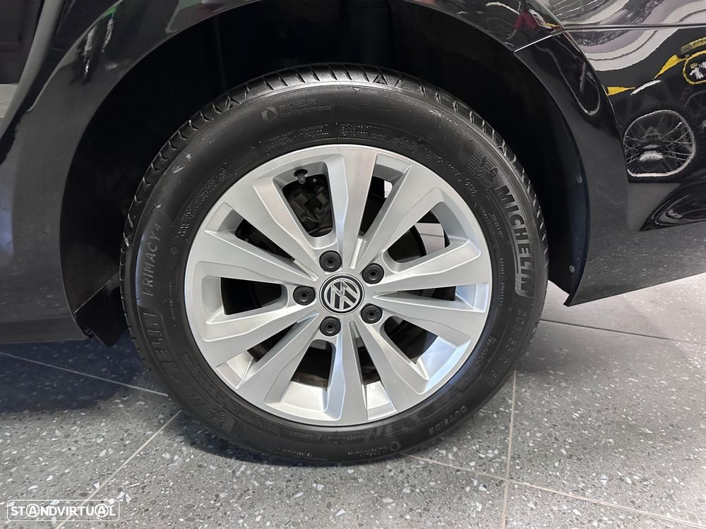 VW Golf Variant 1.6 TDi BlueMotion Confortline - 20