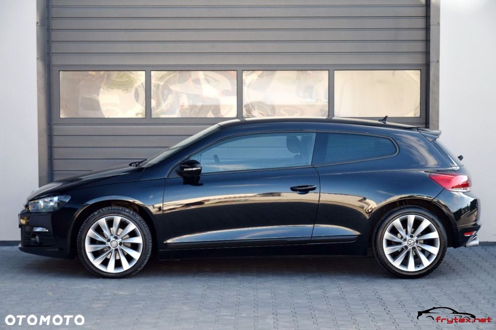 Volkswagen Scirocco - 8