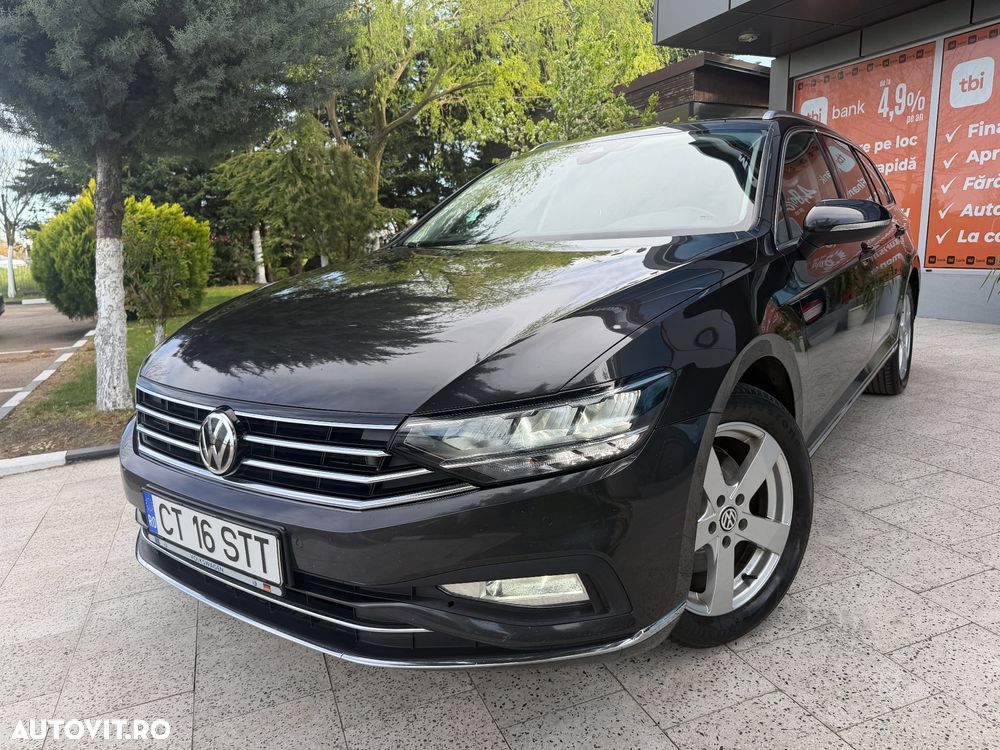 Volkswagen Passat 2.0 TDI SCR DSG Comfortline - 16