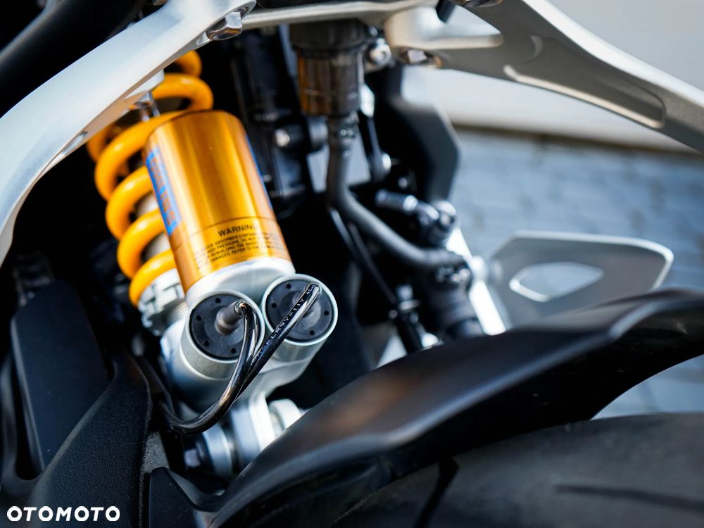 Triumph Speed Triple - 25