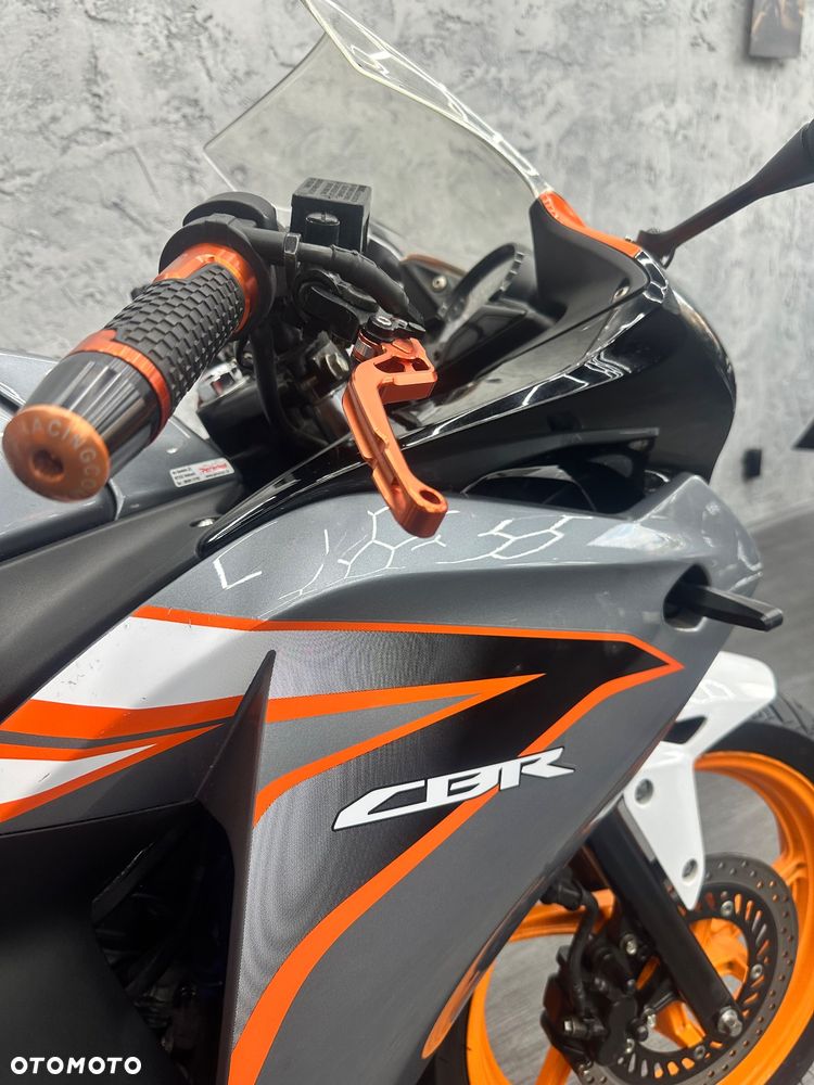 Honda CBR - 4
