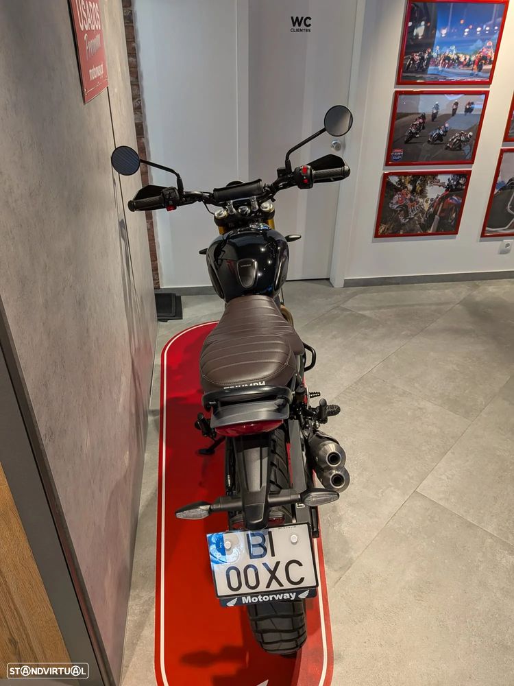 Triumph Scrambler 400X - 3