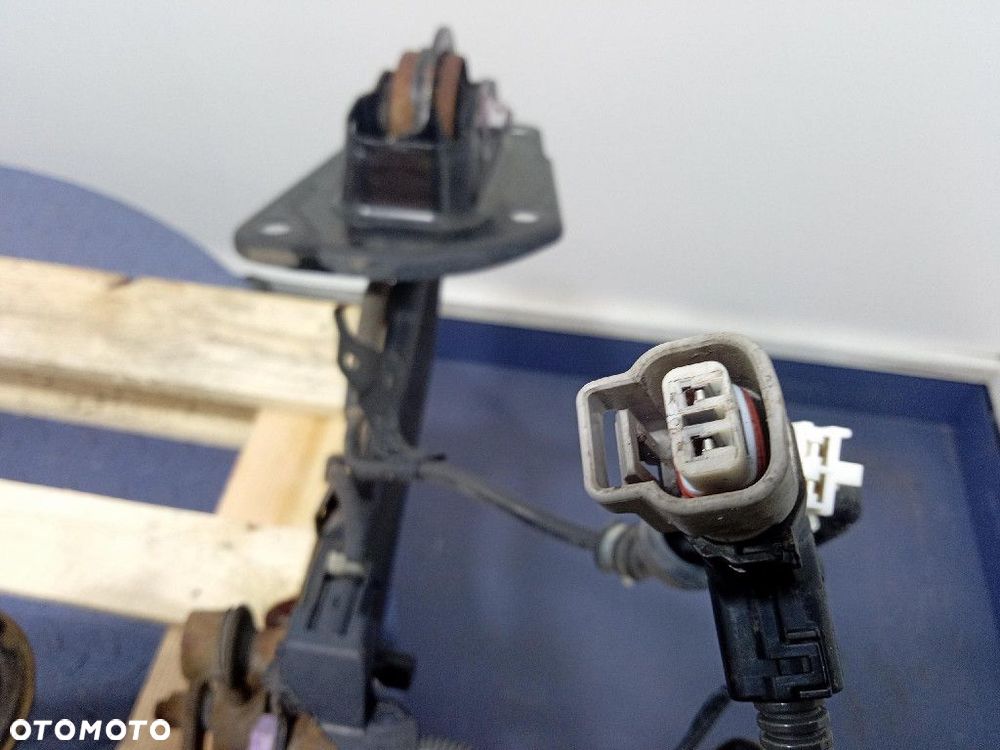 CAMRY VIII XV70 2.5 HYBRID BELKA ZAWIESZENIA TYŁ WÓZEK TYLNY - 6