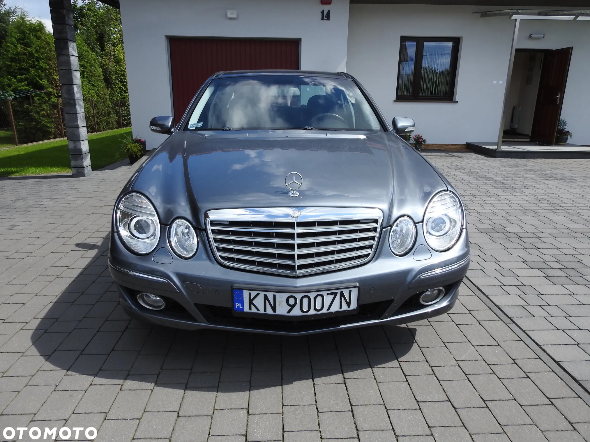Mercedes-Benz Klasa E - 8