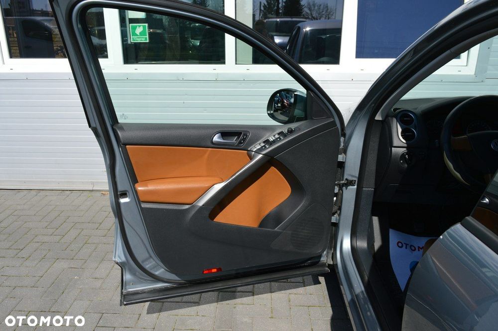 Volkswagen Tiguan - 34