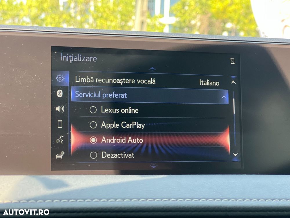 Lexus UX 250h 2.0L HEV 20H- (178 HP) 4X4 CVT Business - 24