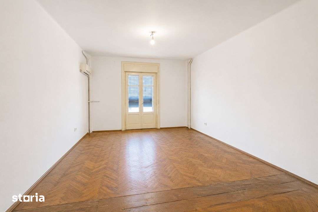 Apartamentul din turnul cu glorieta — Calea Victoriei nr. 2 — fotografia 2