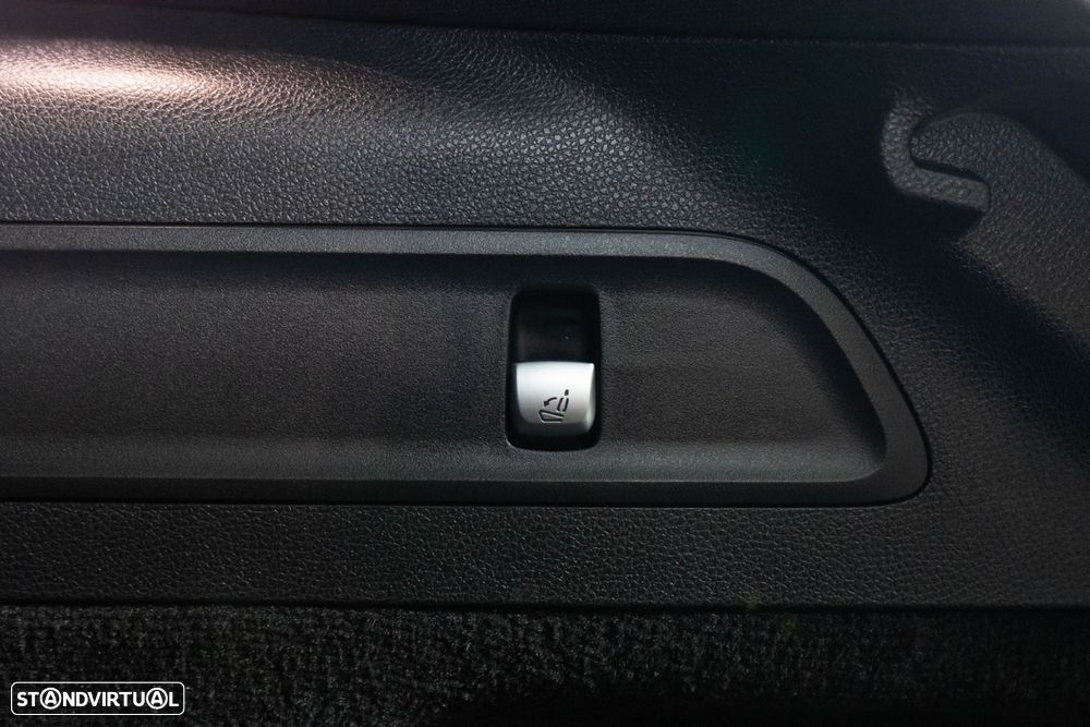 Mercedes-Benz EQC 400 4Matic - 14