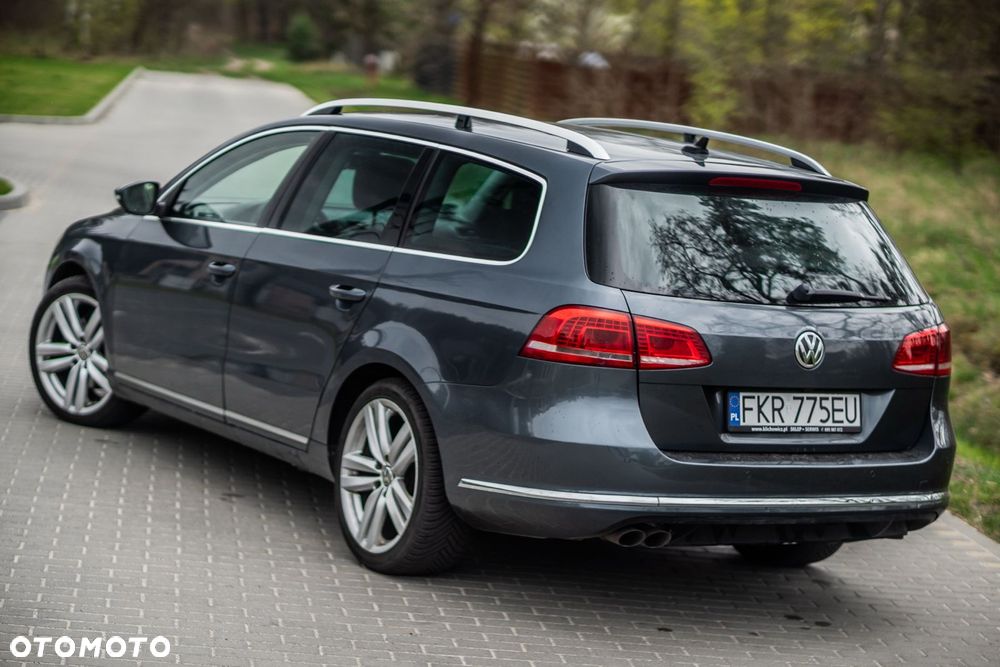Volkswagen Passat 2.0 TDI Highline DSG - 4
