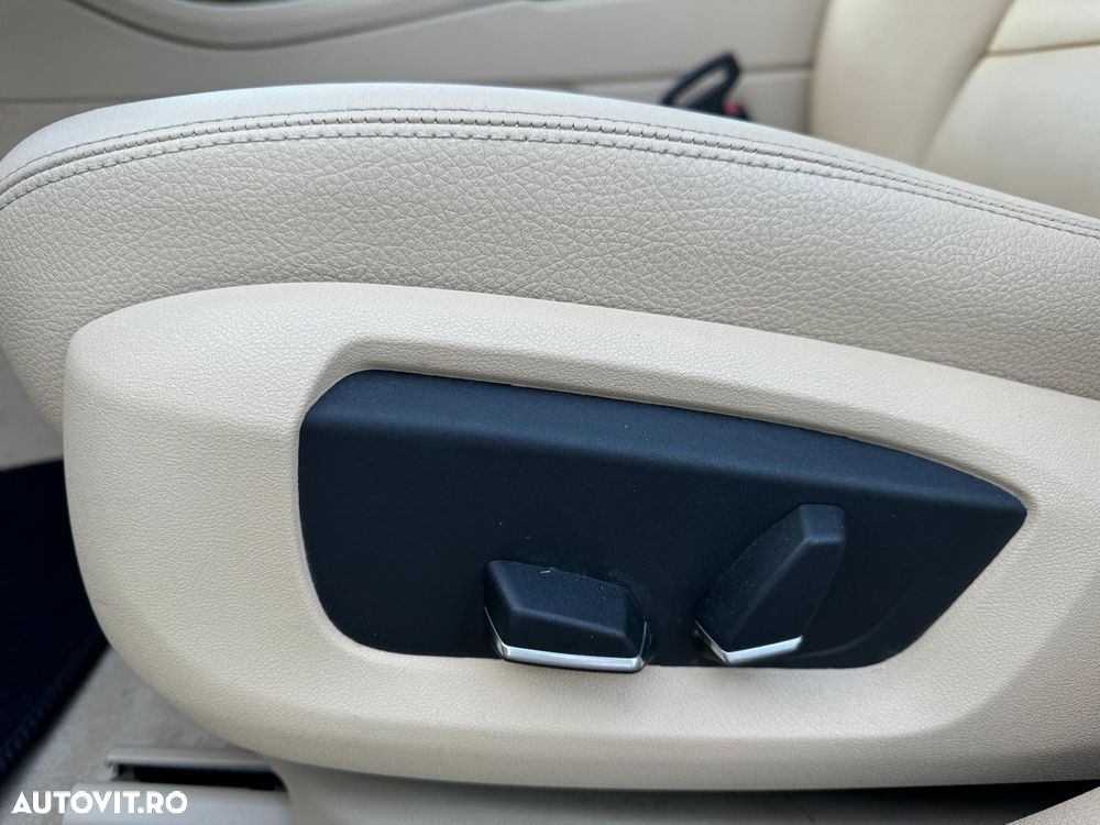 BMW Seria 5 520d Aut. Edition Fleet - 17