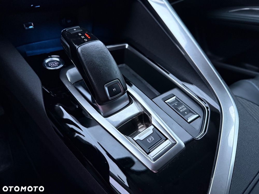 Peugeot 5008 2.0 BlueHDI Crossway S&S EAT8 - 24