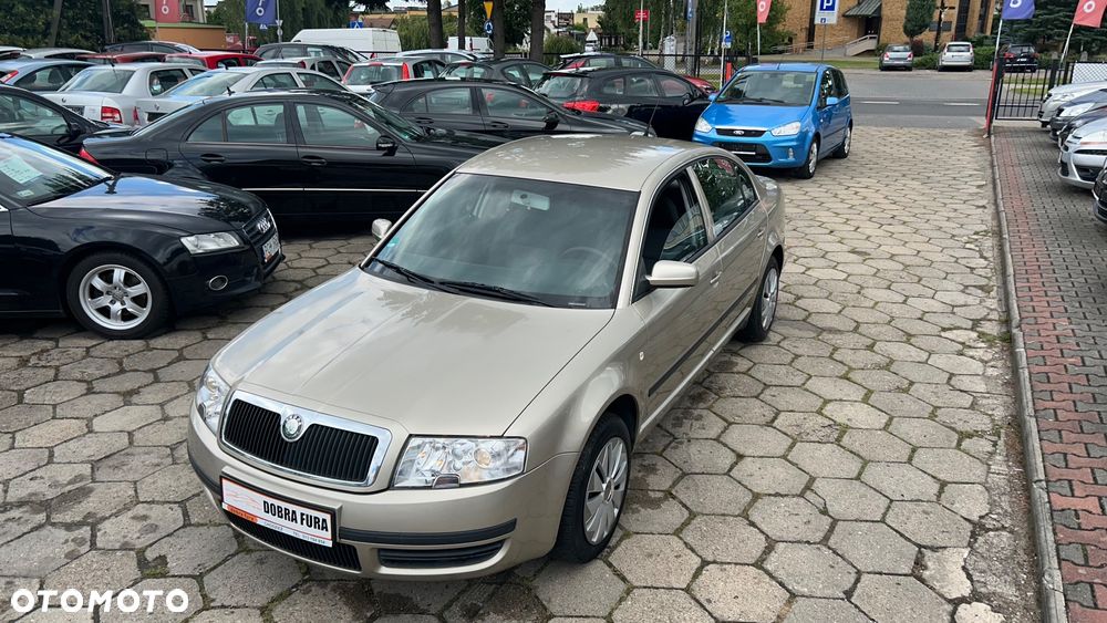 Skoda Superb 2.0 Comfort - 2