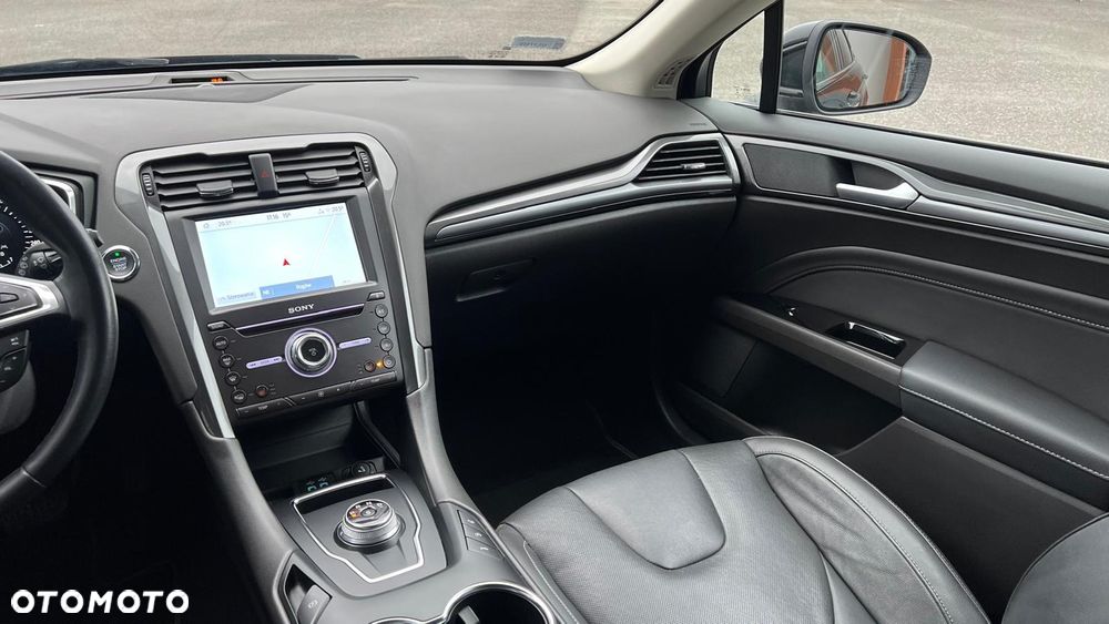 Ford Mondeo 2.0 EcoBlue Titanium AWD - 12