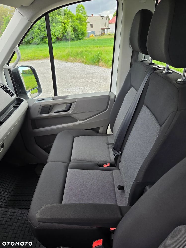 Volkswagen Crafter - 11