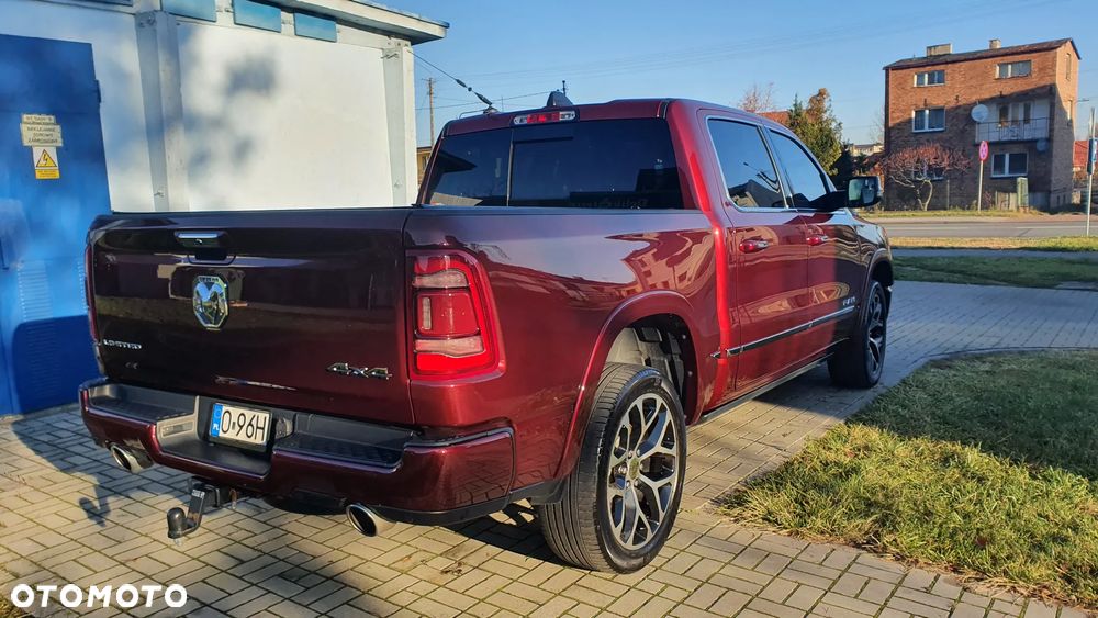Dodge RAM - 8