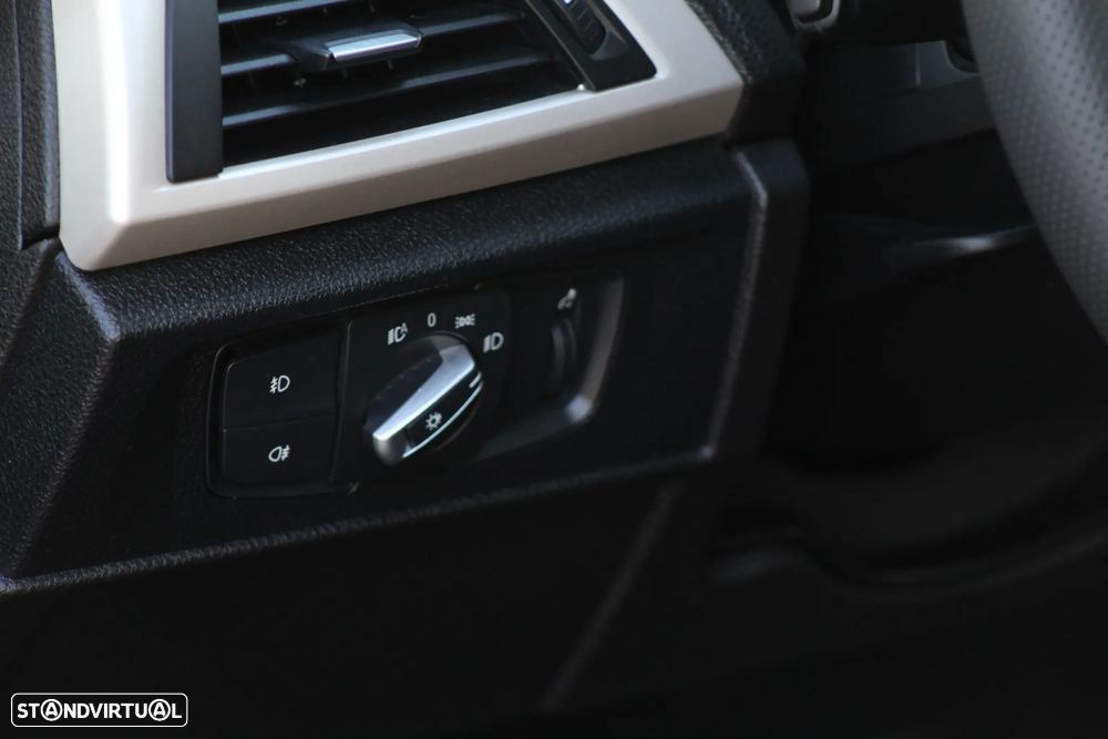 BMW 218 d Coupe Line Sport - 19